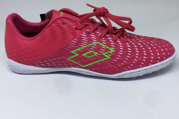 Sepatu Lotto Meteora: Pilihan Stylish dan Nyaman untuk Beraktivitas