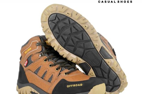 Sepatu Gunung HIPZO Boots Cokelat Muda M030 untuk Pendakian Nyaman