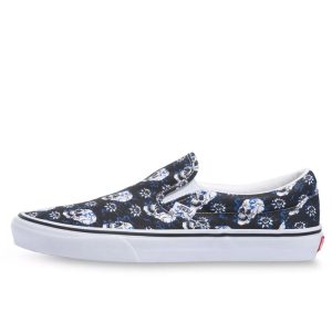 sepatu-ua-classic-slip-on-flash-skulls-hitam-v-untuk-gaya-kasual