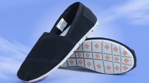 sepatu-wakai-knit-stellar-desain-modern-dan-nyaman-dipakai