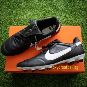 sepatu-bola-premier-3-fg-at5889-010-desain-dan-performa-tangguh