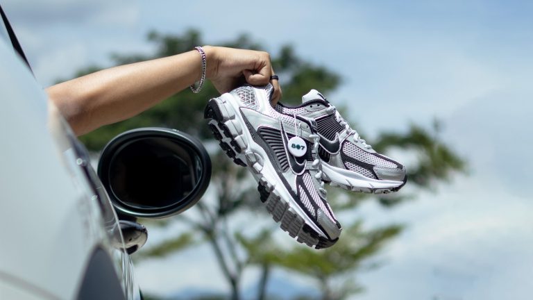 Sepatu SVRG® Cross X: Pilihan Tepat untuk Latihan Angkat Beban
