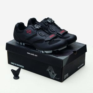 review-sepatu-avelio-terbaik-untuk-mountain-bike-mtb-xc