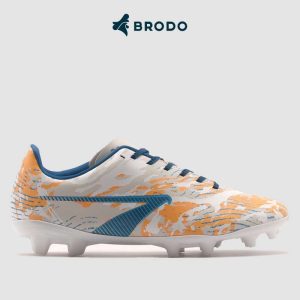 sepatu-brodo-calcio-all-white-desain-elegan-dan-nyaman-dipakai