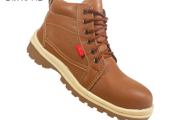 Review Sepatu Boots Draxvil: Pilihan Terbaik untuk Kenyamanan