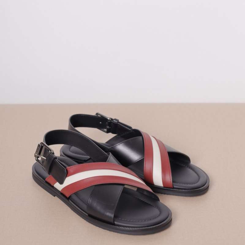 panduan-sandal-bally-crossover-terbaik-untuk-tampilan-stylish