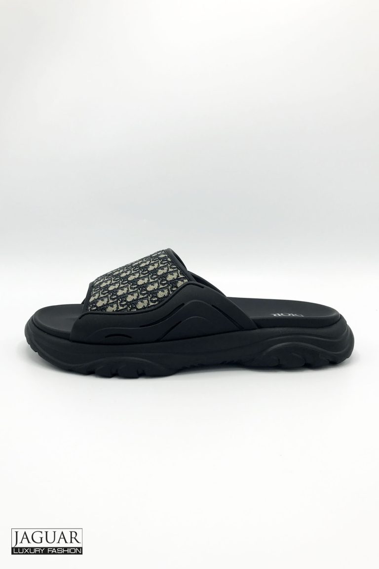 sandal-dior-men-h-town-pilihan-stylish-untuk-pria-modern