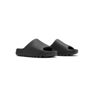 sandal-yeezy-slides-onyx-pilihan-nyaman-dan-stylish