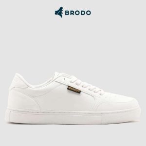 sepatu-brodo-calcio-all-white-desain-elegan-dan-nyaman-dipakai