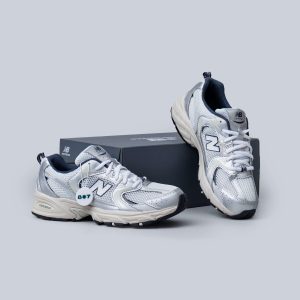 sepatu-new-balance-530-grey-matter-silver-metallic-desain-elegan-dan-nyaman